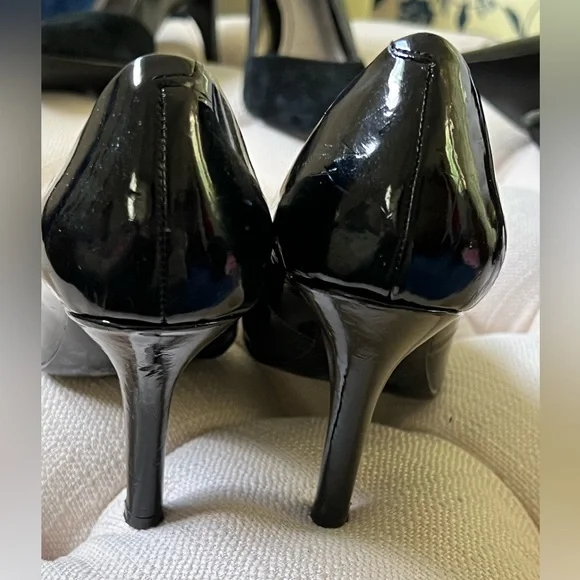 Nine West - Black Patent Leather -Size 7.5 - Picture 3 of 9